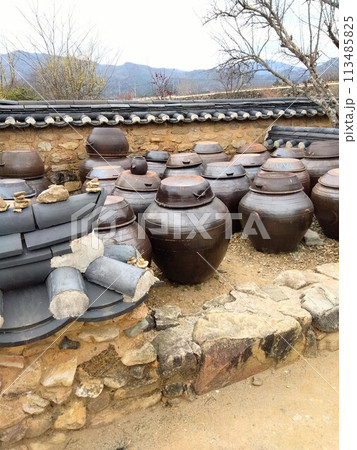 韓国・楽安邑城民俗村にて 韓国・楽安邑城民俗村にて 113485825