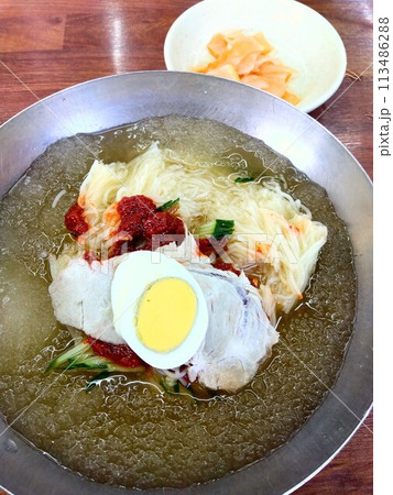 韓国・プサンの釜山式冷麺ミルミョン 韓国・プサンの釜山式冷麺ミルミョン 113486288