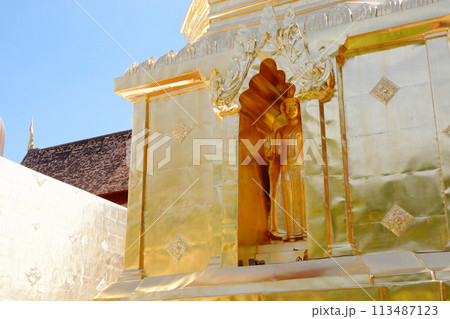 ワットプラシン　タイ・チェンマイの寺院　黄金の仏塔 113487123