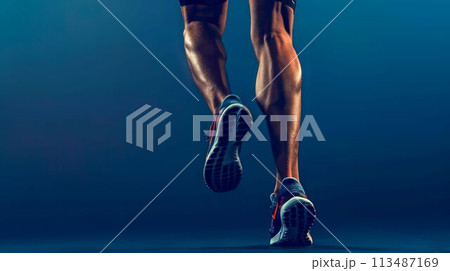 Runner's Stride: Rainy Day Determination. Generative ai 113487169