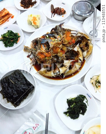 韓国・全羅南道の食堂で食べたカンジャンケジャン定食 113488551