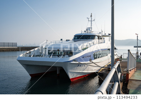 志賀島の渡船場<福岡県福岡市/2023年12月> 志賀島の渡船場<福岡県福岡市/2023年12月> 113494233