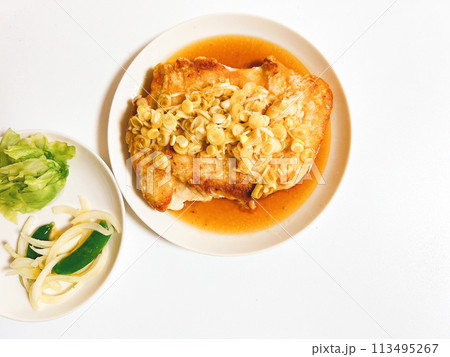 パリパリの油淋鶏とおかず パリパリの油淋鶏とおかず 113495267