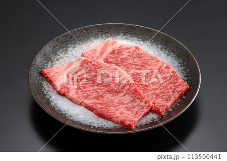 国産牛上ロースの皿盛り・美味しい高級和牛のスライス皿盛り 113500441