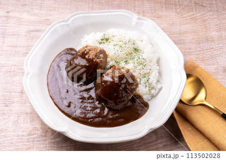 ハンバーグカレー 113502028