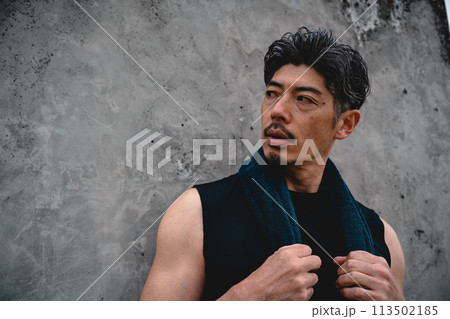 スポーツジム 40代 男性 スポーツジム 40代 男性 113502185