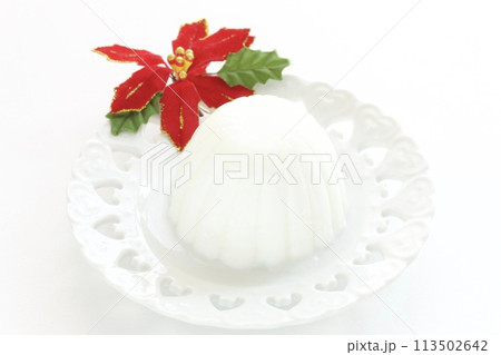 クリスマスデザートのババロア クリスマスデザートのババロア 113502642