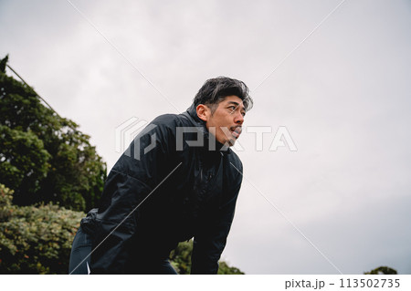 ランニング ジョギング 息切れ 男性 ランニング ジョギング 息切れ 男性 113502735