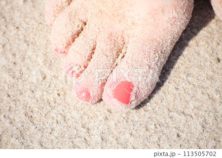 nice legs in water nice legs in water 113505702