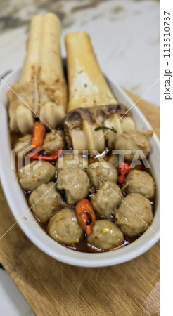 Delicious Indonesian meatballs with huge bones contains bone marrow in spicy beef broth and chilies Delicious Indonesian meatballs with huge bones contains bone marrow in spicy beef broth and chilies 113510737