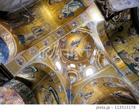 マルトラーナ教会の美しい天井 (イタリア パレルモ市) マルトラーナ教会の美しい天井 (イタリア パレルモ市) 113513178
