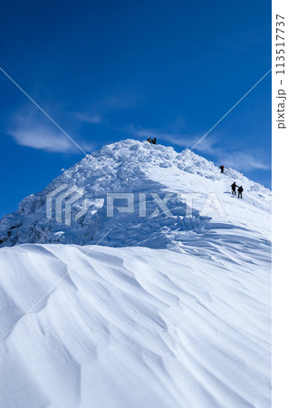 （群馬県）厳冬期の谷川岳山頂・トマの耳 113517737