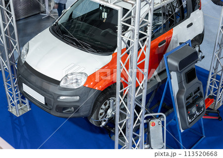 Car repair in car service 113520668