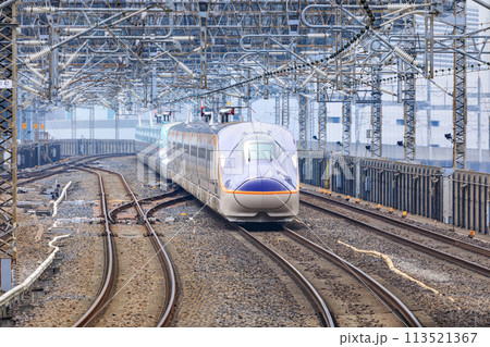 「埼玉県」大宮駅に入る山形新幹線　つばさ 113521367