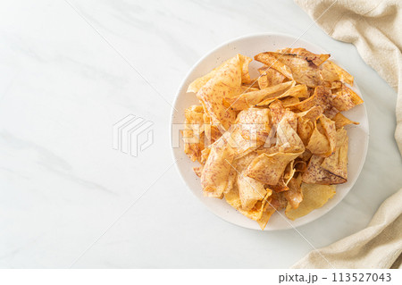 Crispy Sweet Taro Chips - snack 113527043