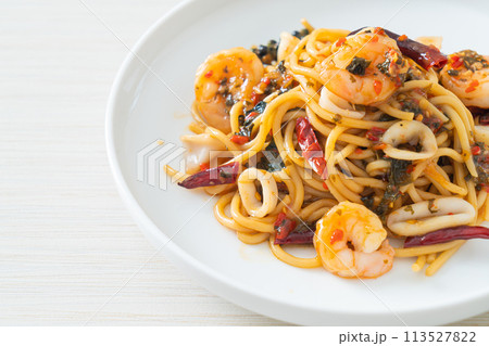 spicy spaghetti seafood on plate spicy spaghetti seafood on plate 113527822
