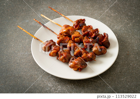 grilled chicken gizzard skewer yakitori serve in izakaya style 113529022