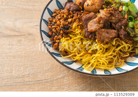 dried egg noodle with pork and meatball dried egg noodle with pork and meatball 113529309