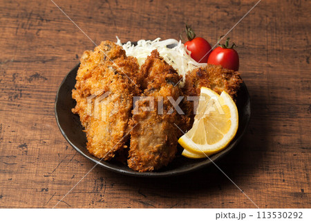 美味しそうなカキフライ 113530292
