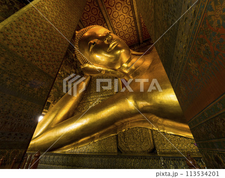 バンコク　ワット・ポーの涅槃仏　/　Wat Pho, Bangkok, Thailand 113534201