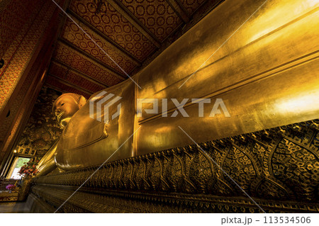 バンコク　ワット・ポーの涅槃仏　/　Wat Pho, Bangkok, Thailand 113534506