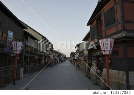 京都祇園　花見小路　横構図2 113537820