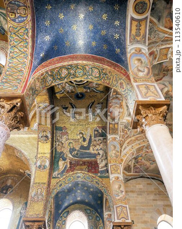 マルトラーナ教会の美しいモザイク　（イタリア　パレルモ市） 113540610