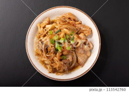 鶏肉もやし炒め 113542760