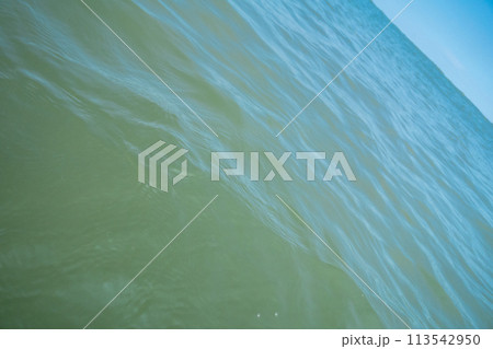 Ocean bathing 113542950