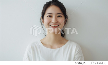 若い日本人の女性ポートレイト　AI生成画像 113543619