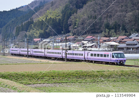 伯備線　上石見－生山　JR西日本　381系　クロ380-6（米子）　スーパーやくも　パノラマ編成 113549904