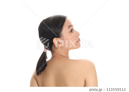 美しい女性 113550512