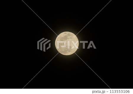 月齢14.2二月の満月、朧月 月齢14.2二月の満月、朧月 113553106