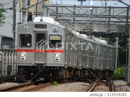 東急多摩川線を走る7700系電車 113554283