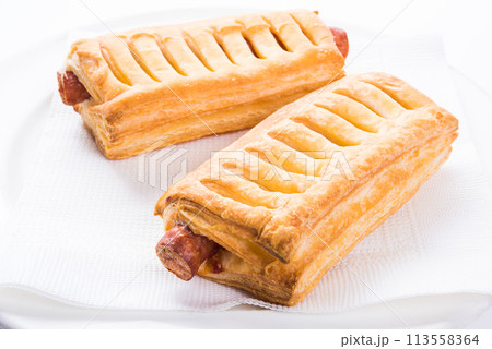焼きたて！ポークソーセージ・デニッシュ 113558364
