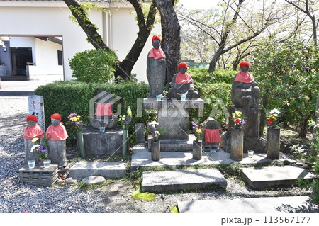 覚王山日泰寺境内のお地蔵様 覚王山日泰寺境内のお地蔵様 113567177