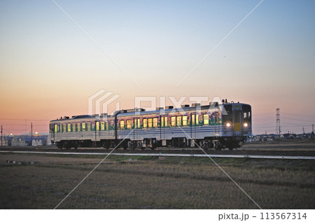 久留里線 横田ー東横田 JR東日本 キハ38-1+キハ37-2(幕張) 久留里線 横田ー東横田 JR東日本 キハ38-1+キハ37-2(幕張) 113567314