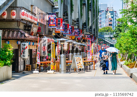【東京都】日本全国のご当地料理が集まる渋谷横丁 【東京都】日本全国のご当地料理が集まる渋谷横丁 113569742