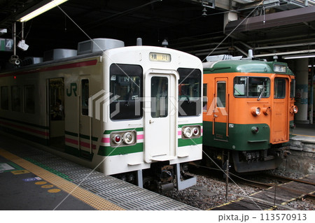 107系と115系 107系と115系 113570913