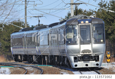 函館本線　光珠内ー峰延　JR北海道　785系　NE-501編成（札幌）　スーパーカムイ　エアポート 113571002