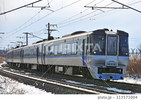 函館本線　光珠内ー美唄　JR北海道　785系　NE-1編成（札幌）　スーパーカムイ　エアポート 113571004