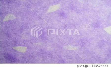 紫の美しい和、和紙、和風イメージの背景素材（AI生成素材） 113573333