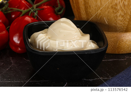 Creamy dip dressing sauce Mayonnaise Creamy dip dressing sauce Mayonnaise 113576542