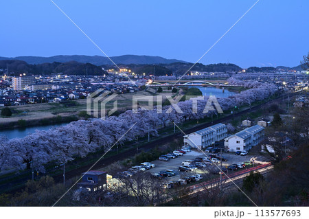 船岡城跡公園の夜景 113577693