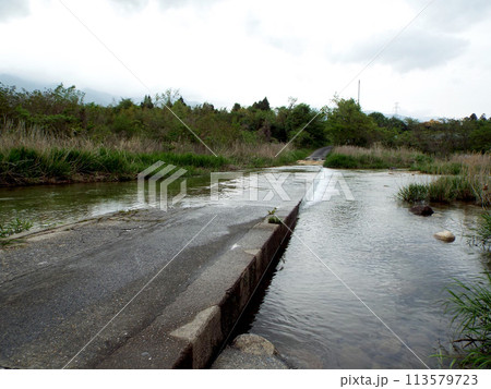 三重県三重郡菰野町_朝明川洗い越し3_2022年7月 三重県三重郡菰野町_朝明川洗い越し3_2022年7月 113579723