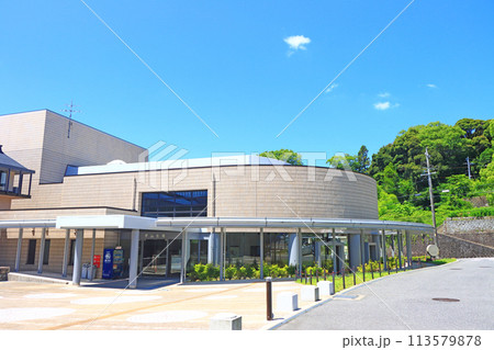 愛知県岡崎市、岡崎市民会館の風景 愛知県岡崎市、岡崎市民会館の風景 113579878