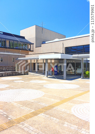 愛知県岡崎市、岡崎市民会館の風景 愛知県岡崎市、岡崎市民会館の風景 113579901