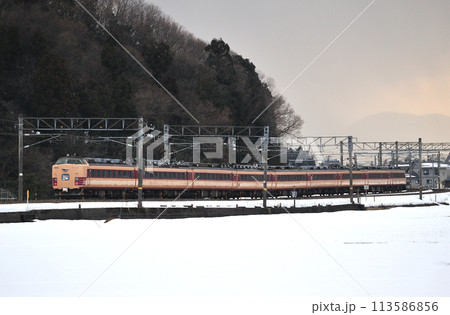 北陸本線 芦原温泉ー細呂木 JR西日本 485系 A06編成(京都) 雷鳥 北陸本線 芦原温泉ー細呂木 JR西日本 485系 A06編成(京都) 雷鳥 113586856