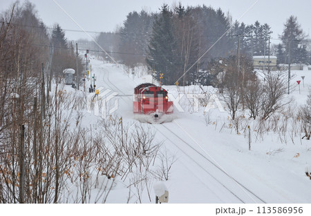 宗谷本線 蘭留ー塩狩 JR北海道 DE15-2521(旭川) 宗谷本線 蘭留ー塩狩 JR北海道 DE15-2521(旭川) 113586956