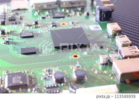 電子基板 113588939
